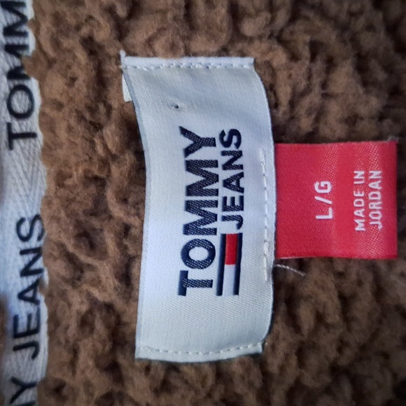 Tommy Hilfiger Brown Sherpa Sweater - Picture 3 of 3